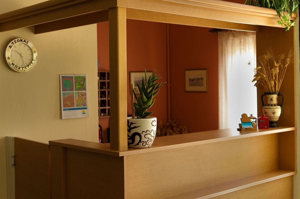 Hotel Alex Метоні Екстер'єр фото